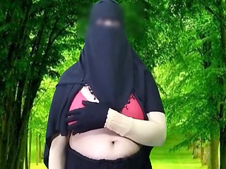 Bangladeshi Housewife