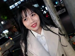 ドMでGカップのムッチリ美女が強引オマンコ攻めとイラマチオで感じる