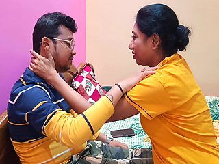 Girlfriend Se Milne Aake Uski Bahen Ko Priods Ki Time Choda, Soft Pussy Chut Chat Liya