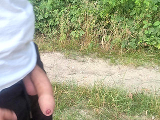 Hungarian guy peeing in a deserted area. Ep3