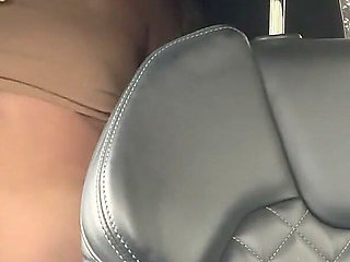 Latina Gives Coworker Quicky on Break