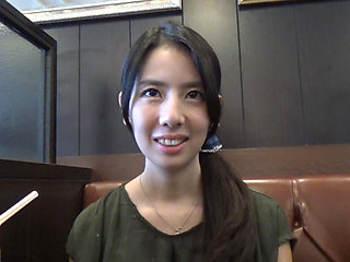 Yukari - Housewife Pick-Up (31y Old) Vol. 1
