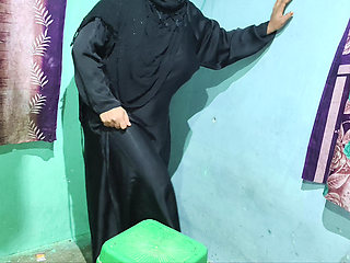 Come on Boys Let's Fuck This Muslim Bhabhi Fucking Bich