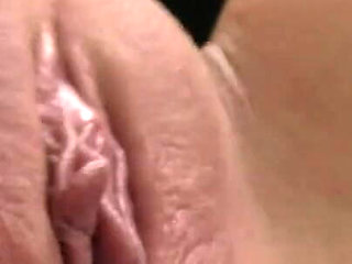 Samanta pussy spank