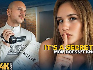 Mom watches porn with cunning Novella Night from Debt4k