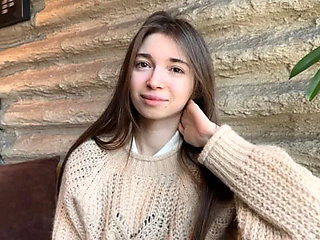 I met a popular porn model on Tinder