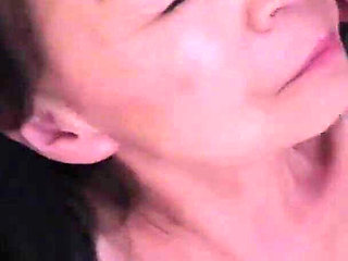 Gilfs, Busty Mature Woman with No Signs of Sexual Decline. Disc Set