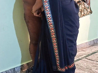 Wife in Saree Sex with Neighbour