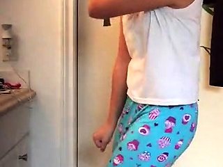 Filipina college gf Zoie spied in the bathroom.