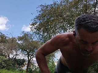 Push Ups