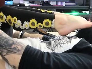 Footpunkz - Book Nerd's Tiny Feet Worship Handjob