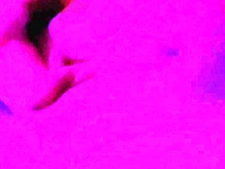 Amateur Close Up Squirting Masturbation