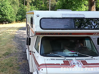 Perverse Family 44.1 Season 4 Buying the Caravan From Redneck John