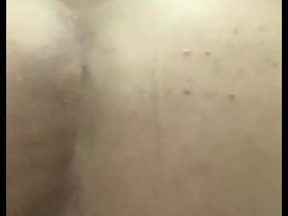 Arsa looking to play with her pussy