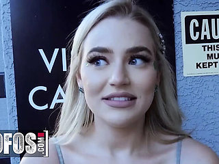 Blake Blossom Gets Hard Fuck from Neighbor in Cold Weather - Big Tits Blowjob POV