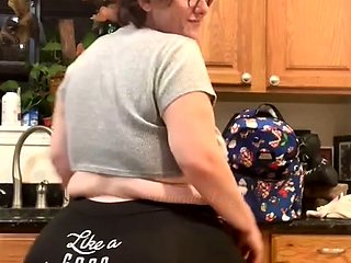 Amateur wild chick solo masturbation