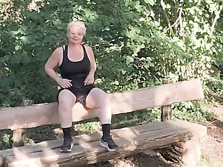 Hello Darling, I Want You to Come and Fuck Me Wildly.