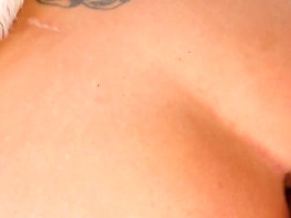 Paris Knight's Holiday Threesome