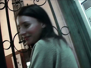 Pauline Cooper Student in Bcn Needs Money for Anal