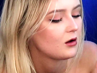 Natalia Queen - Slow & Sensuous Handjob