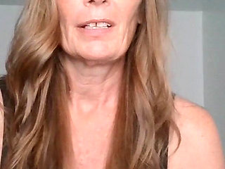 JOI Sexy Natural MILF