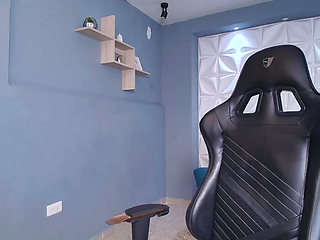 I Masturbate at Work When I'm Alone at Home