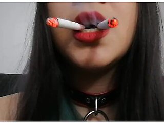Smoking fetishist indulges in solo pleasure