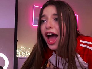 Beautiful teen brunette Jessica Sinn masturbates
