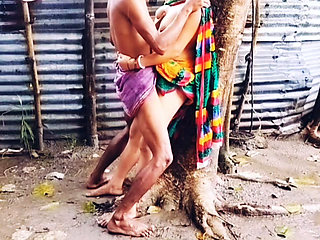 Big Tits Big Ass Desi Bhabi in Teen age Fucks Devar in outdoor Rainy season.