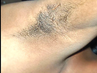 Teen insert banana in pussy