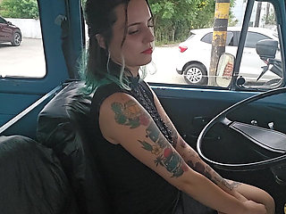 I Missed the Meeting Time Because the Kombi Stopped at the Gas Station - Movie