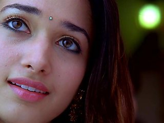 Naughty Indian beauty softcore video