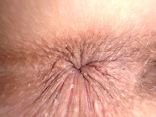 A 19-year-old cutie learned to sit on stepdads face