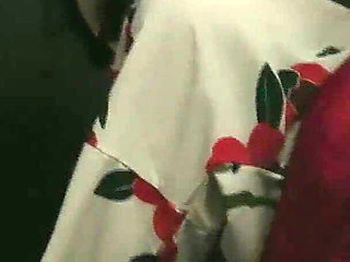 Voyeur! the Reality of the Ear-picking Service -4