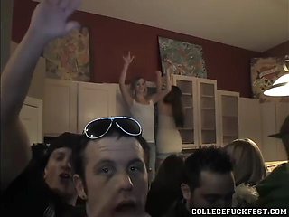 Lesbo college teen gets her pussy toyed