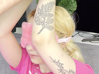 Daisy Days Clip