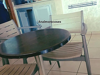 A Caf Cleaner Fell in Love with a Customer the Ending Changed Everything