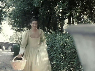 She Stops in the Woods to Pee the Shepherd Sees Her and Screws Her