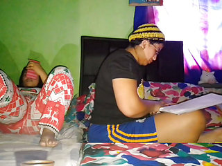 I masturbate my big pussy while my stepsister does her college homework