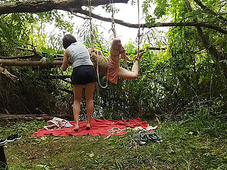 Forest Princess Meet Wankers