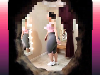 Do you like what you see, darling?