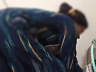 Cantrol se bahar wali bibi ki chudai sex video