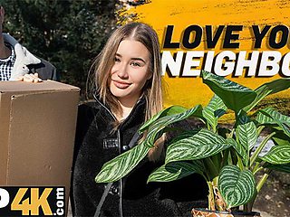 Horny Charlie Dean and Amalia Davis's street pick up action