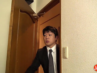 Yuu's Birthday Betrayal Leads to Getting her Pussy Fucked
