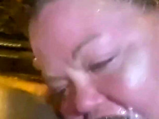 Toxic Piggy Insane Throat Game