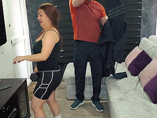 Hot MILF Latina Client Fucks Her Dominant Personal Trainer and Gets a Rough Creampie After Workout