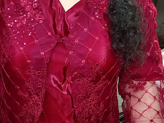 My Wife Looked So Beautiful, I Couldn't Take My Eyes Off Her