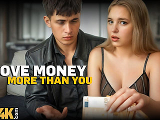 HUNT4K. Showing my natural titties to a random