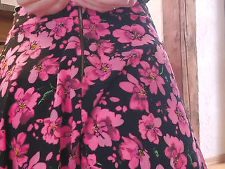 Whoever Pees on the Floor Also Has to Clean It Behind the Scenes...