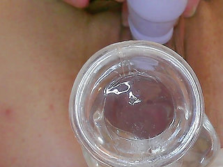 Zoey Portland Plays with Pussy